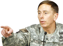 Illustration for article titled Gen. Petraeus Delivers Iraq Report